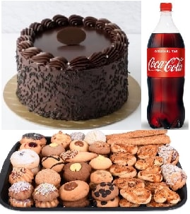 Evde Parti Seti Çikolatalı Pasta Kuru Pasta ve 1 Litre Kola